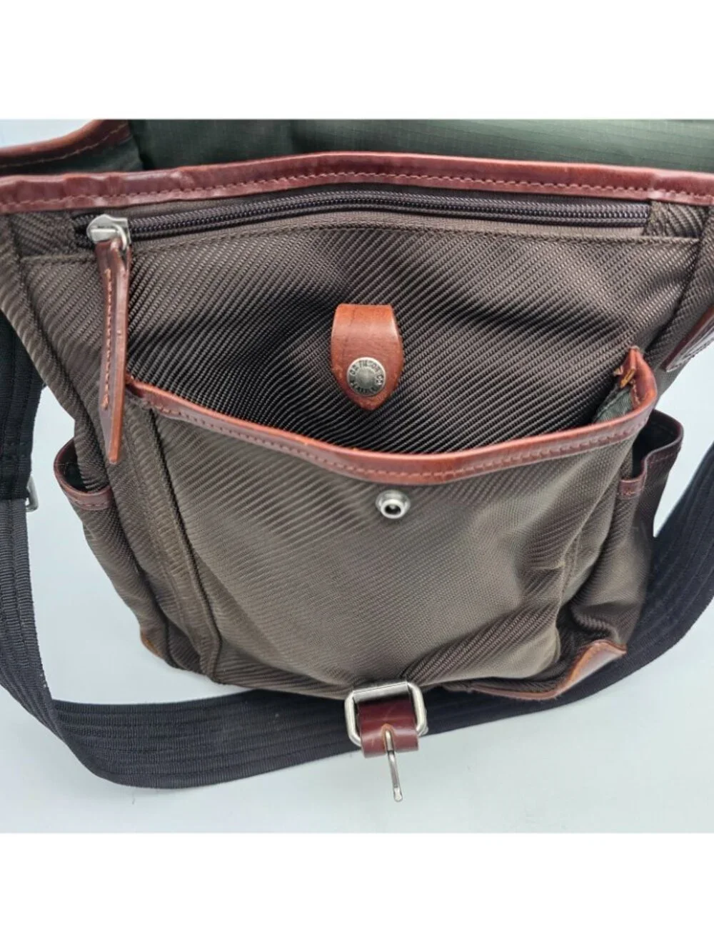 Filson Messenger Bag Mens Medium Brown Rugged Twill Leather Field Crossbody USA